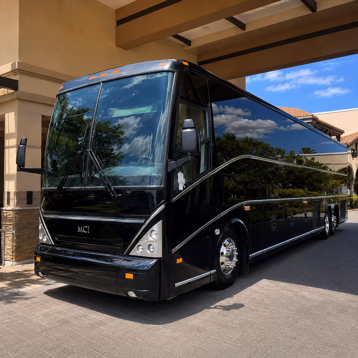 bus rentals to columbus clingstones games at synovus park