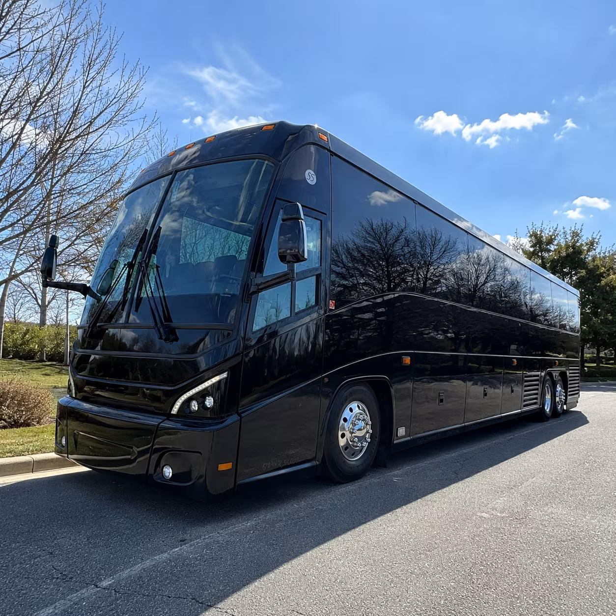 long distance bus trips from columbus to nashville panama city beach and new orleans