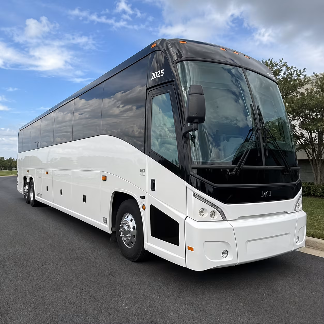 rent a bus for uptown columbus prom night venues