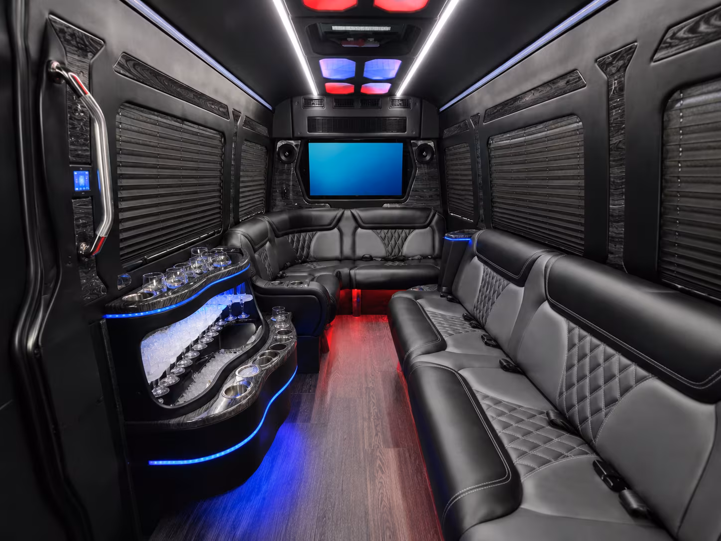 sports fan buses to bull creek columbus clingstones games and away trips